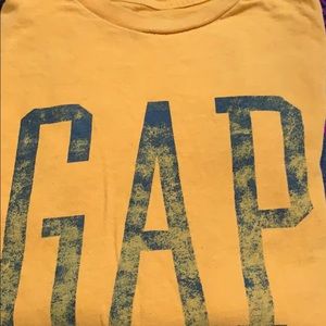 Boys GAP T-shirt